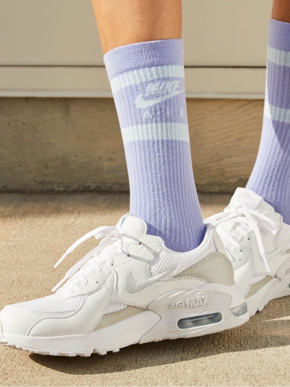 Nike Air Max Excee in white
